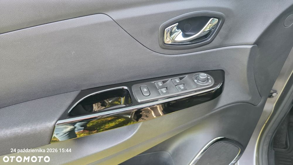 Renault Captur - 9