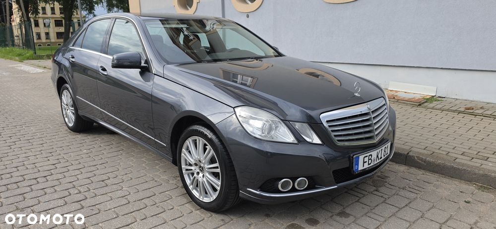 Mercedes-Benz Klasa E 220 CDI DPF BlueEFFICIENCY Automatik Elegance - 2