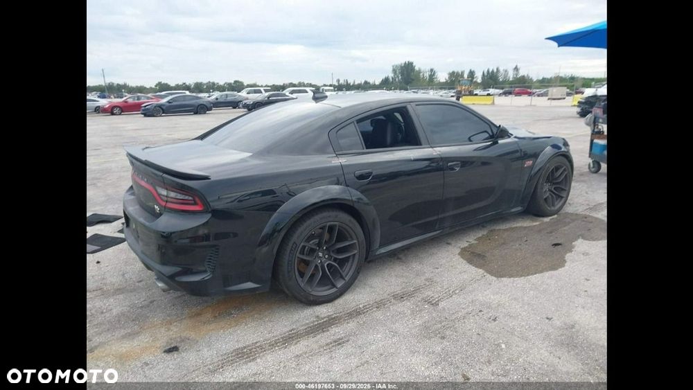 Dodge Charger 6.4 Scat Pack Widebody - 4