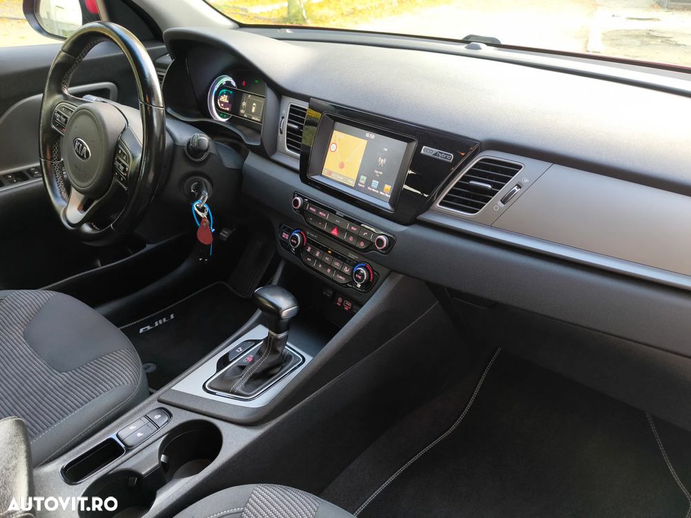 Kia Niro 1.6 GDI HEV 2WD OPF Aut. Vision - 10