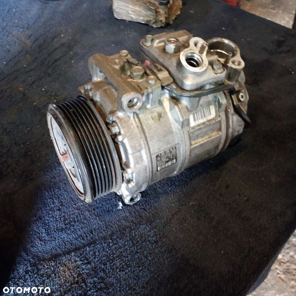 Kompresor klimatyzacji 3.0CDI A0012303211 - 1