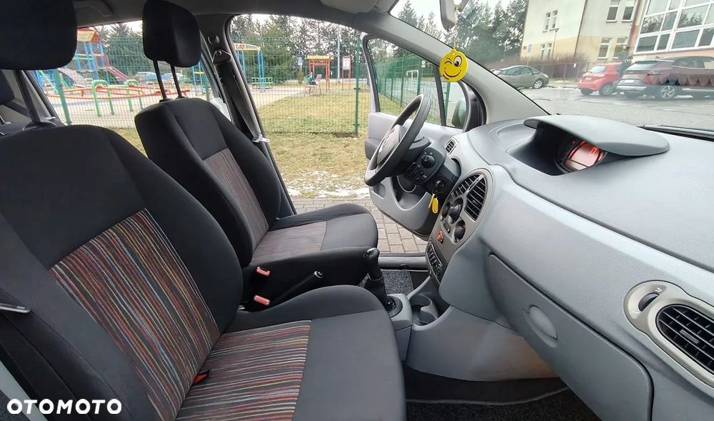 Renault Modus 1.2 16V Avantage - 19