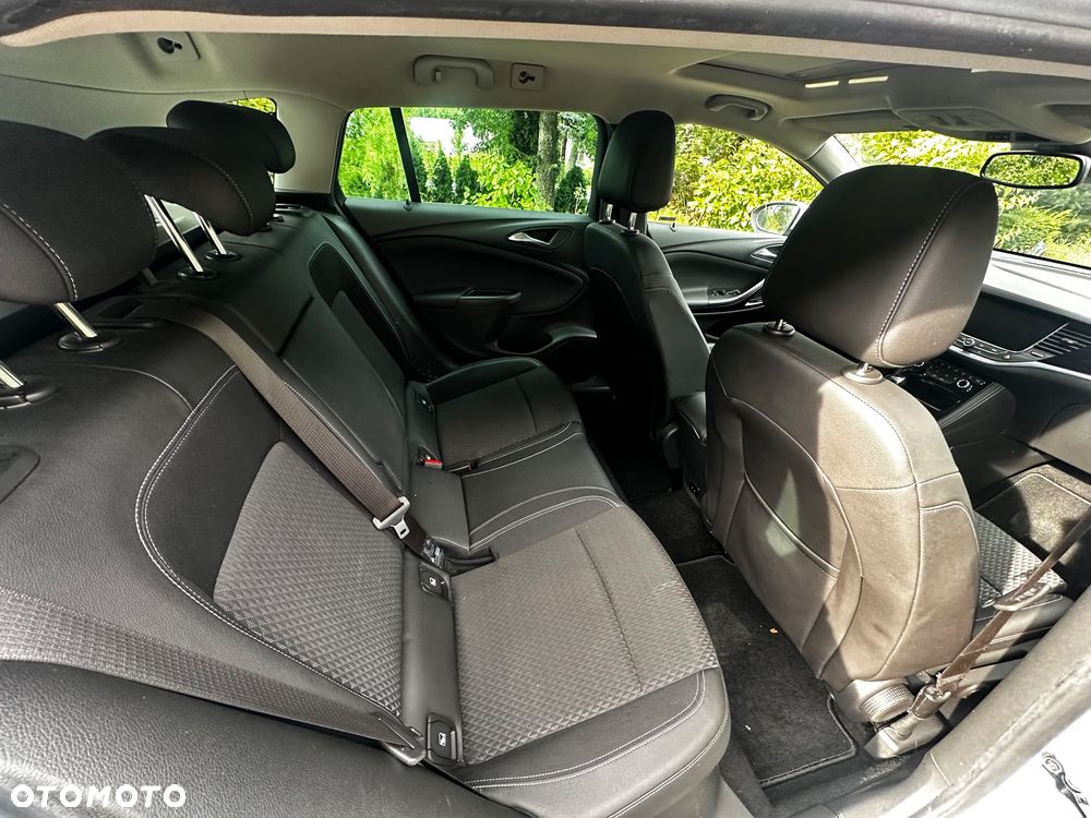 Opel Astra 1.4 Turbo Innovation - 8