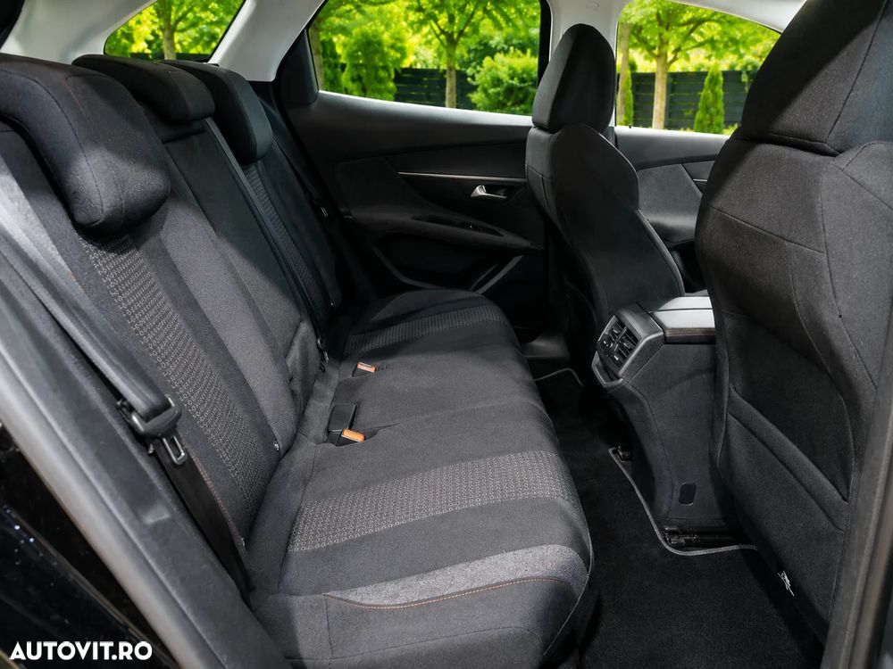 Peugeot 3008 BlueHDi 130 Stop & Start EAT8 Allure - 6