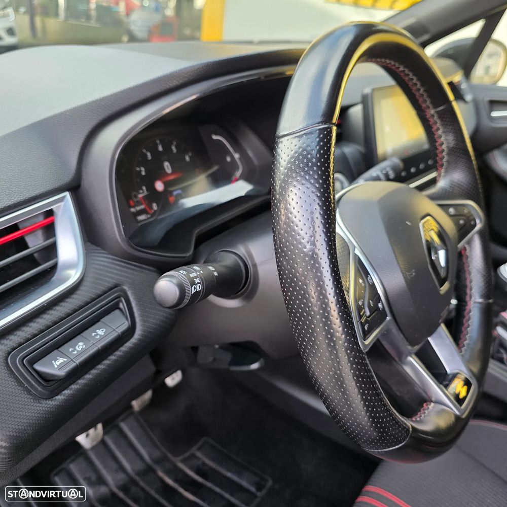 Renault Clio 1.0 TCe RS Line - 12