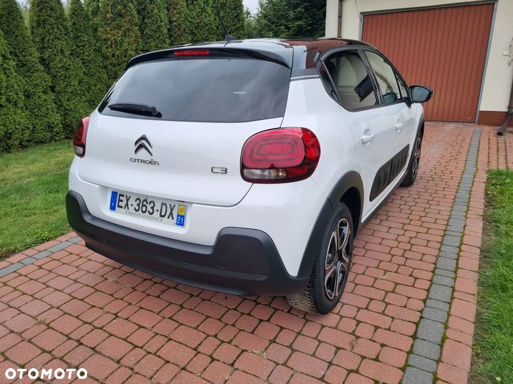 Citroën C3 1.2 PureTech Shine - 18