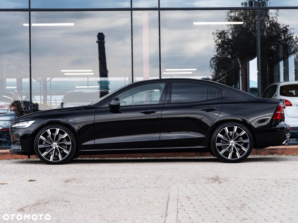 Volvo S60 T5 R-Design - 17