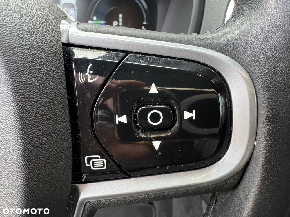 Volvo XC 90 T8 AWD Recharge Geartronic Inscription Edition - 16
