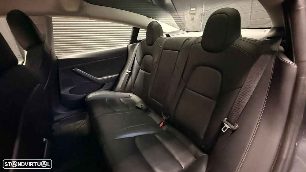 Tesla Model 3 Premium Long Range RWD - 11