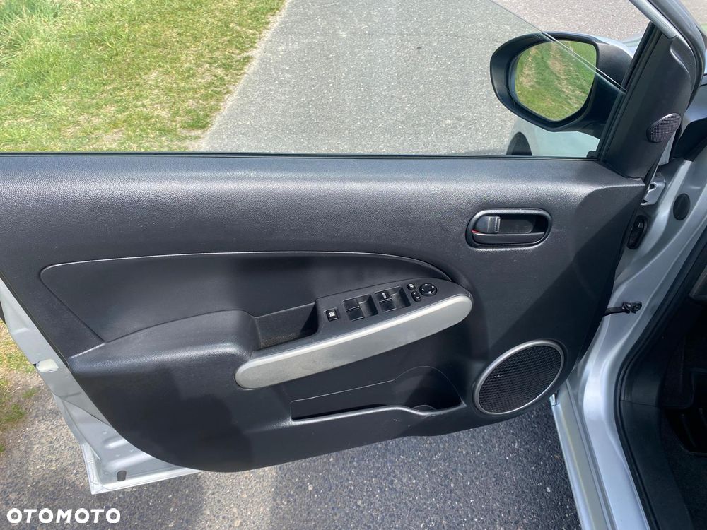 Mazda 2 1.5 Dynamic - 15