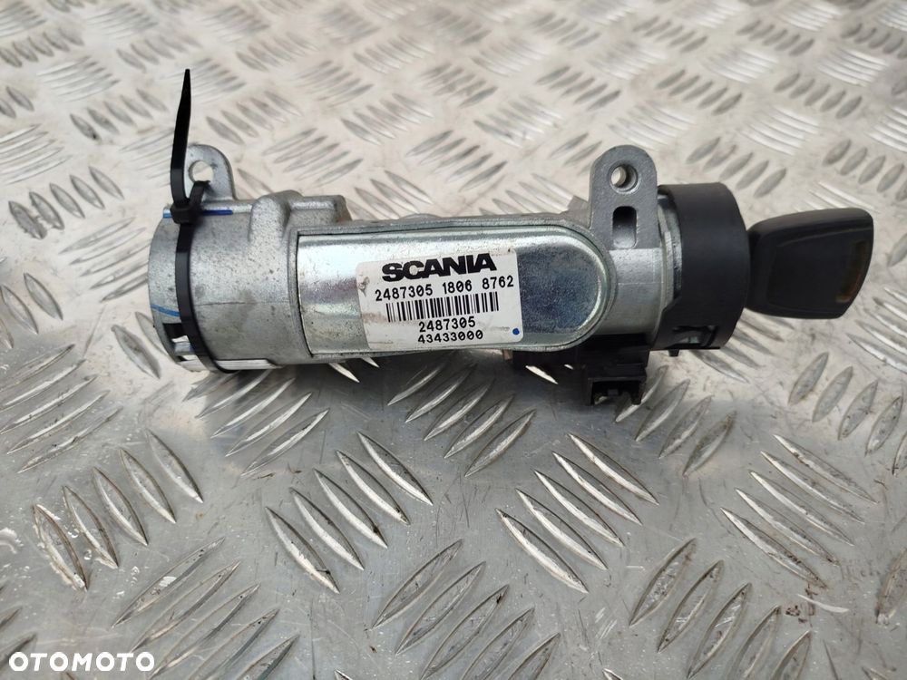 STACYJKA Z KLUCZYKIEM IMMOBILIZER Z KODAMI SCANIA NTG - 2