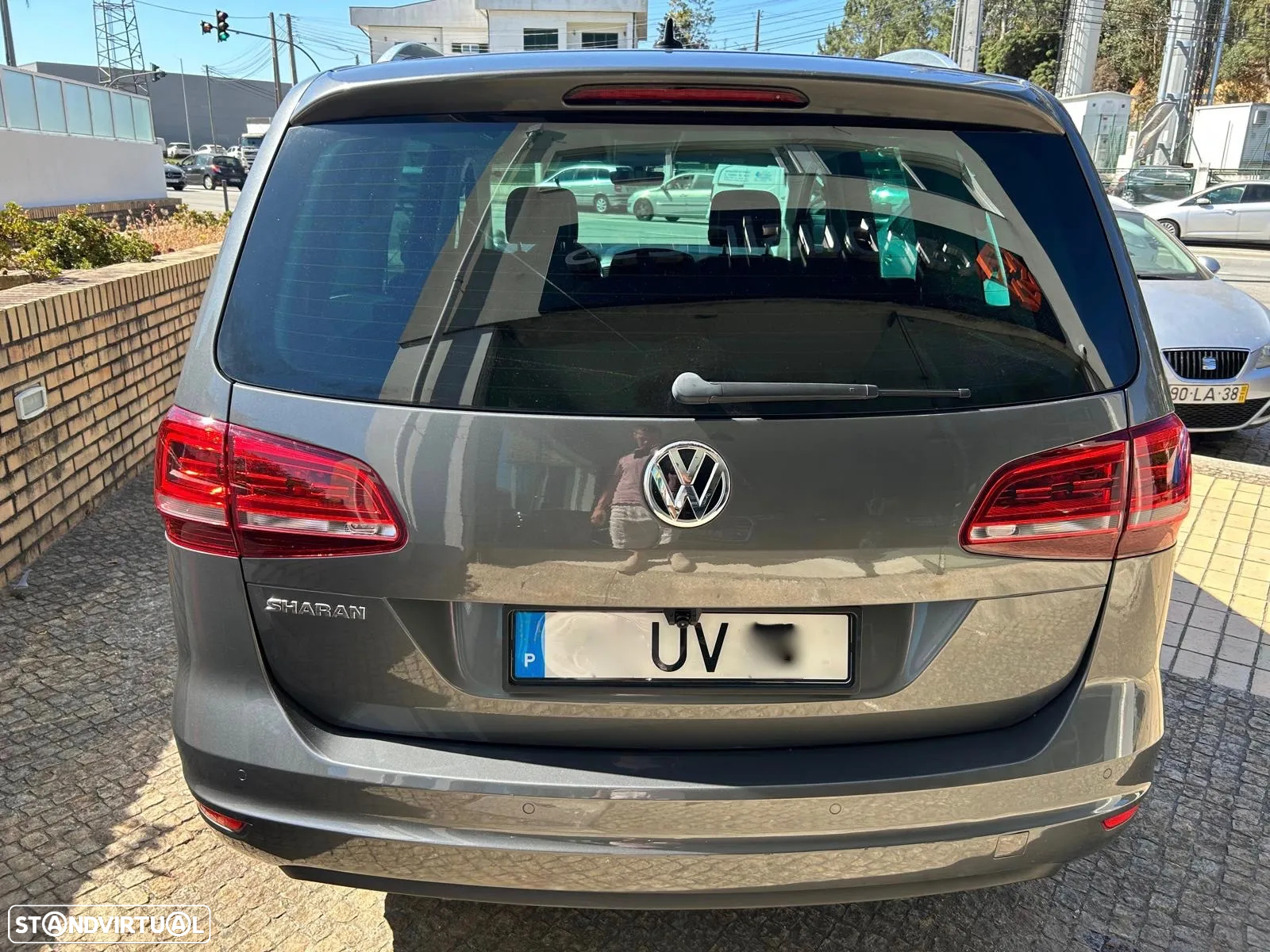 VW Sharan 2.0 TDI Confortline DSG - 11
