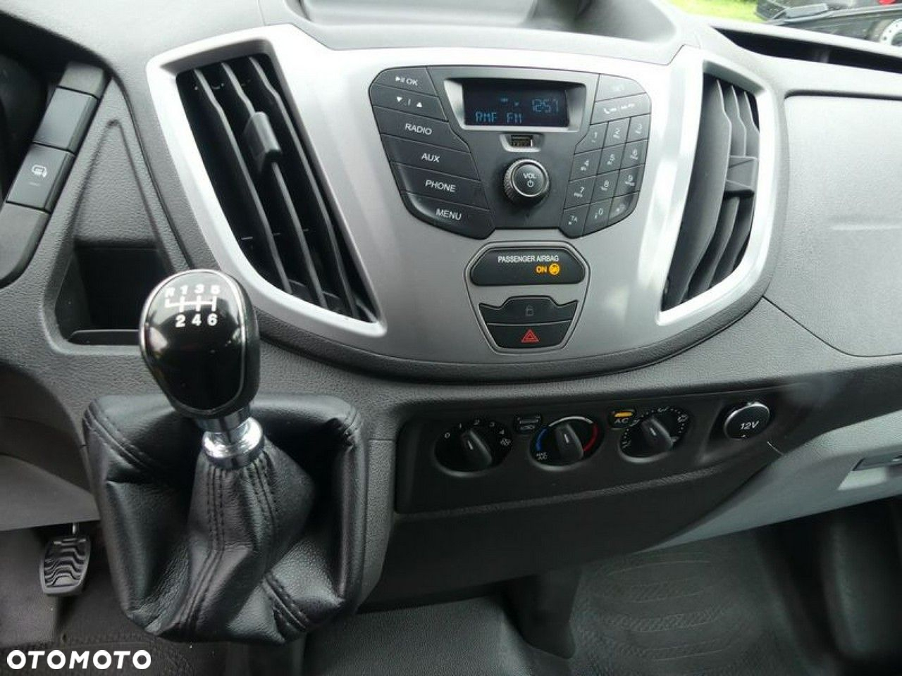 Ford Transit - 5