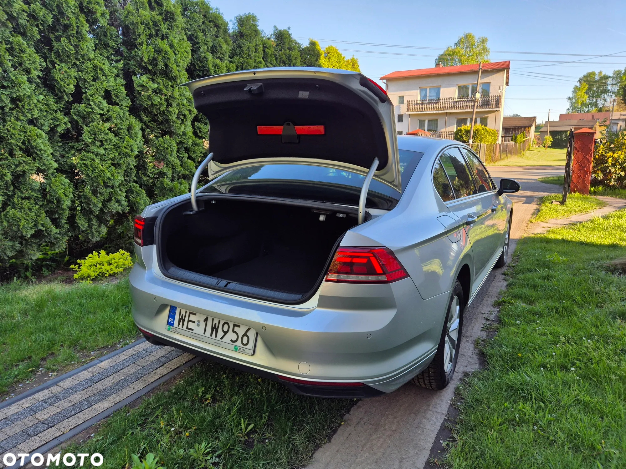 Volkswagen Passat 2.0 TDI EVO Business - 16