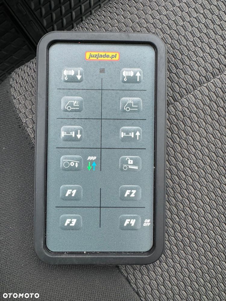 Mercedes-Benz SPRINTER - 10