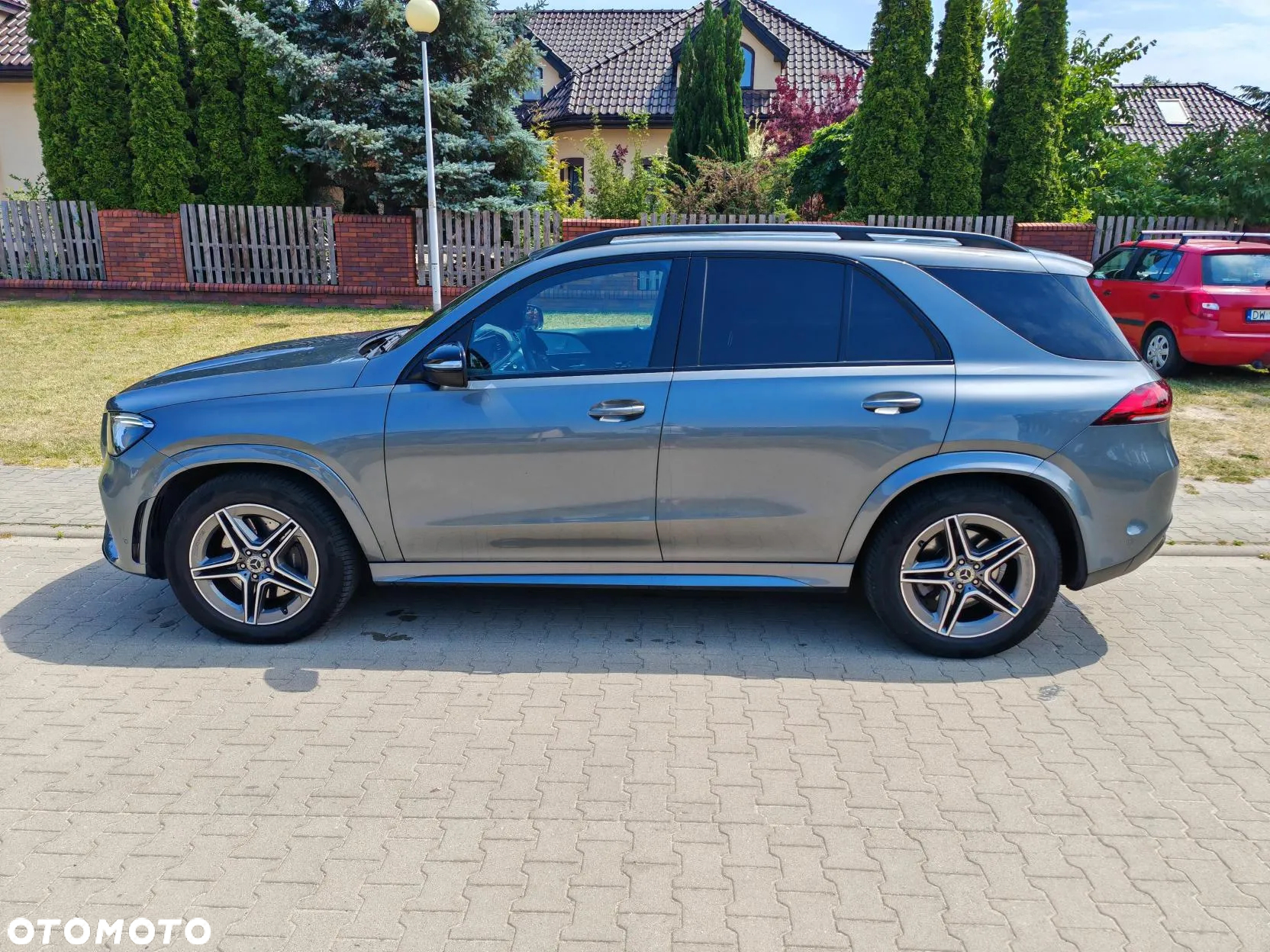 Mercedes-Benz GLE 300 d 4-Matic - 6