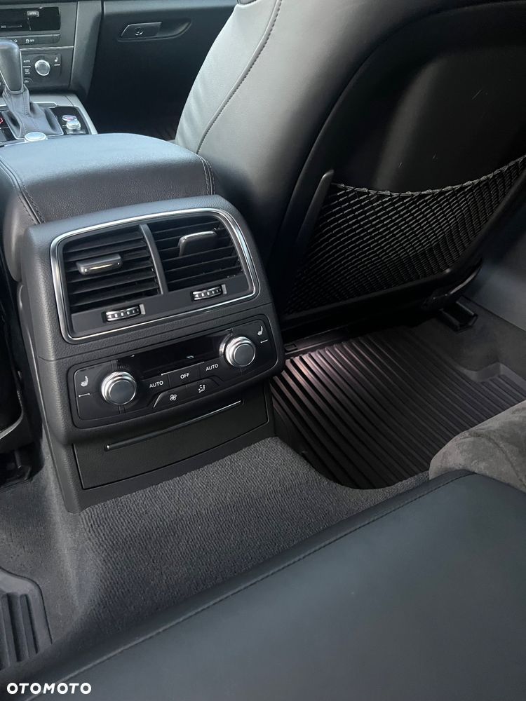 Audi A6 Allroad - 17