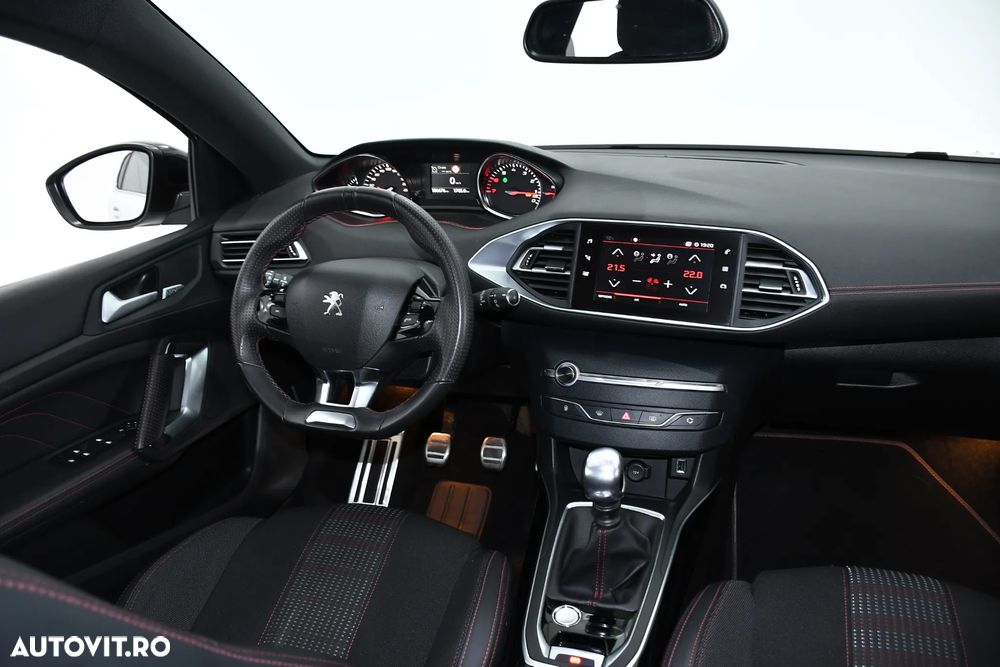 Peugeot 308 1.2 L PureTech Turbo S&S Active - 4