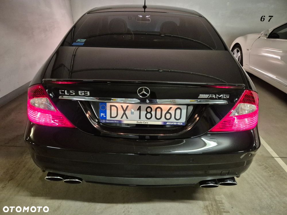 Mercedes-Benz CLS 63 AMG 7G-TRONIC - 24