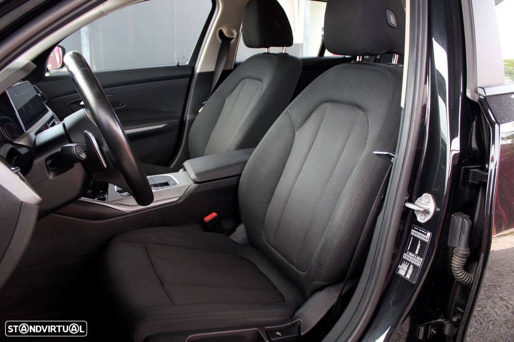 BMW 318 d Aut. M Sport - 8