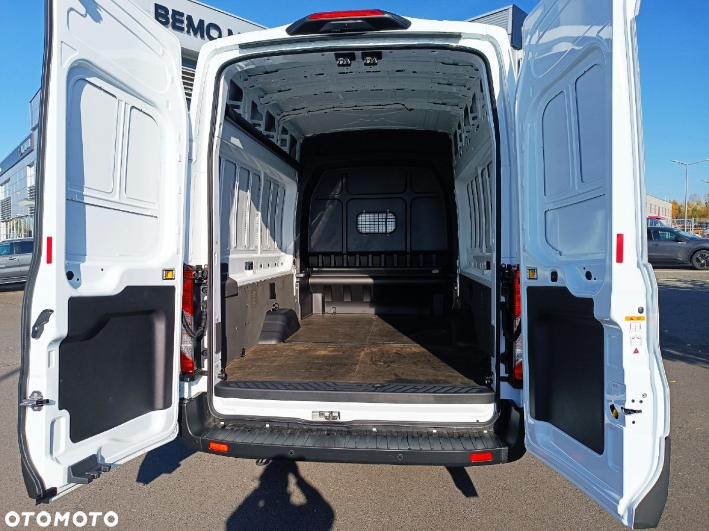 Ford Transit - 14