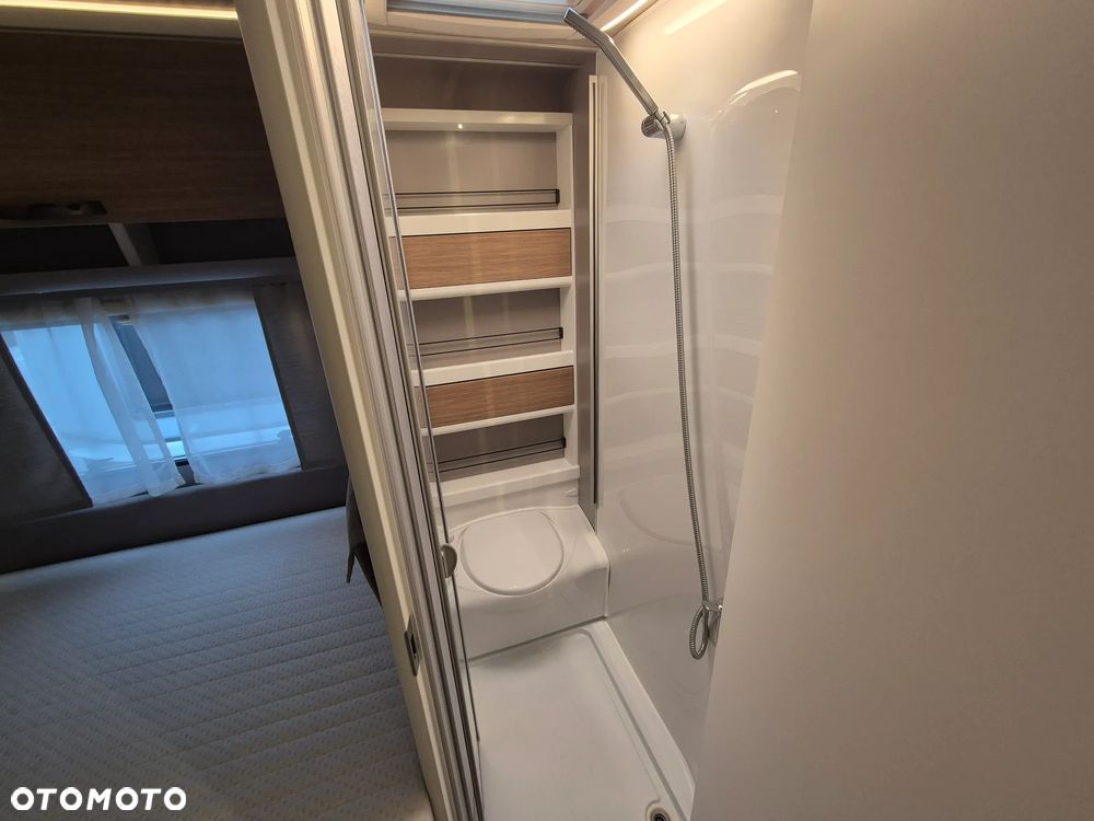 Hymer-Eriba Całoroczna full opcja - 9
