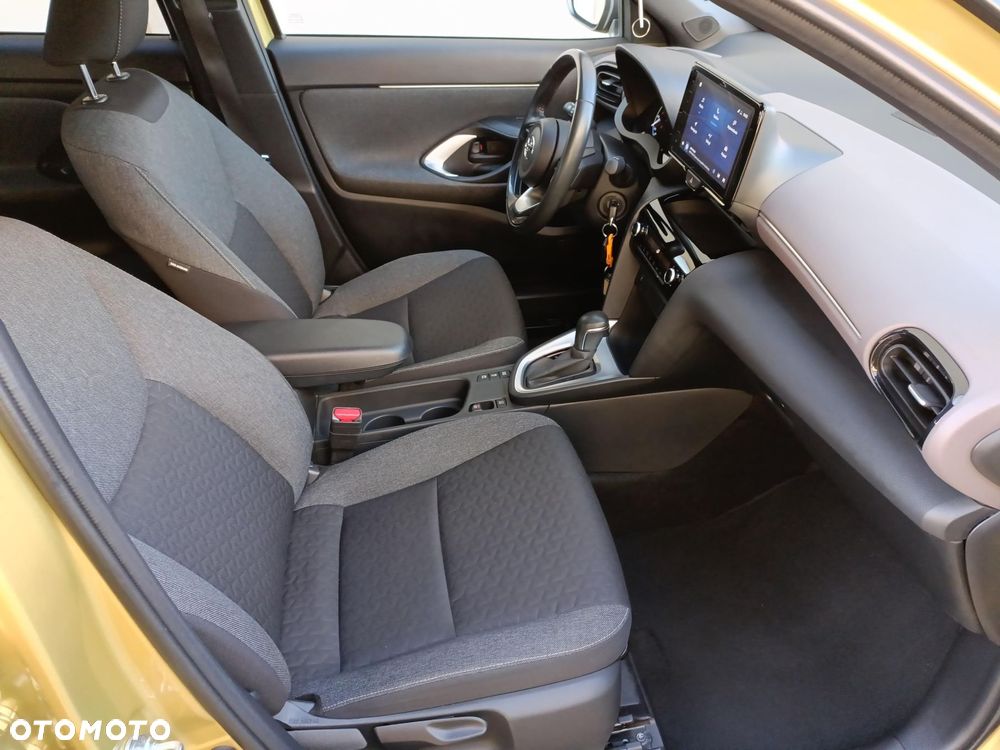 Toyota Yaris Cross Hybrid 1.5 Comfort - 11