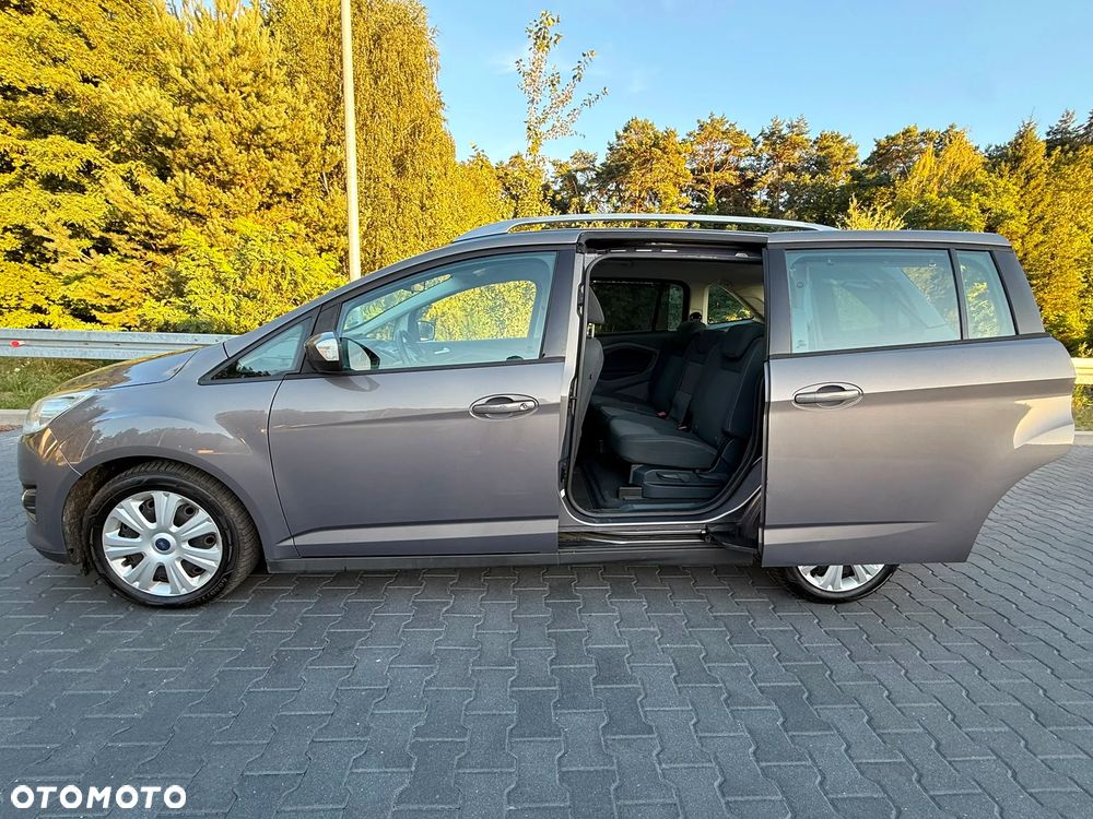 Ford Grand C-MAX - 5