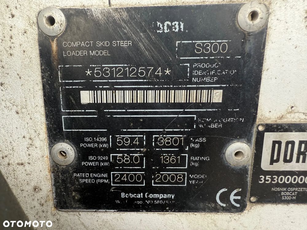 Bobcat S300 / 3801 kg / 2008r / - 15