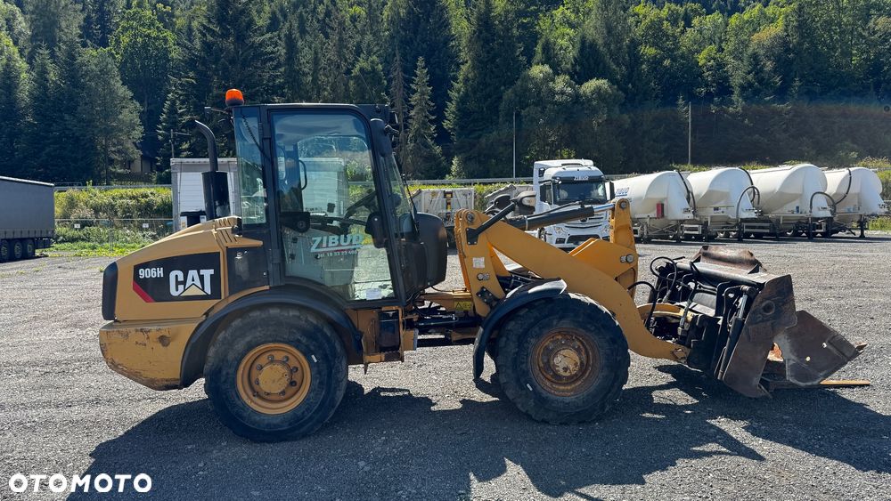 Caterpillar 906H - 6