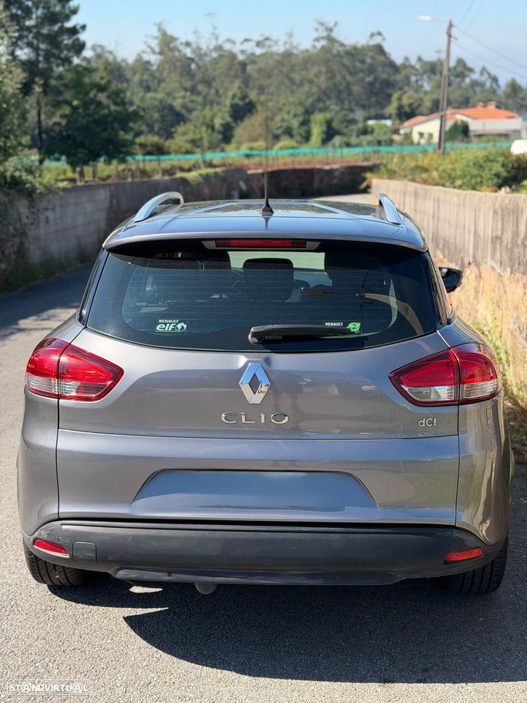 Renault Clio Sport Tourer 1.5 dCi - 4
