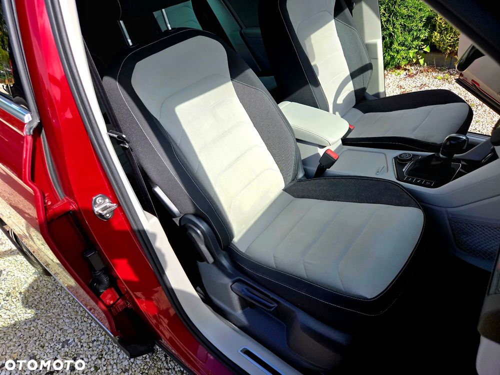 Volkswagen Tiguan 2.0 TDI SCR 4MOTION DSG Highline - 19