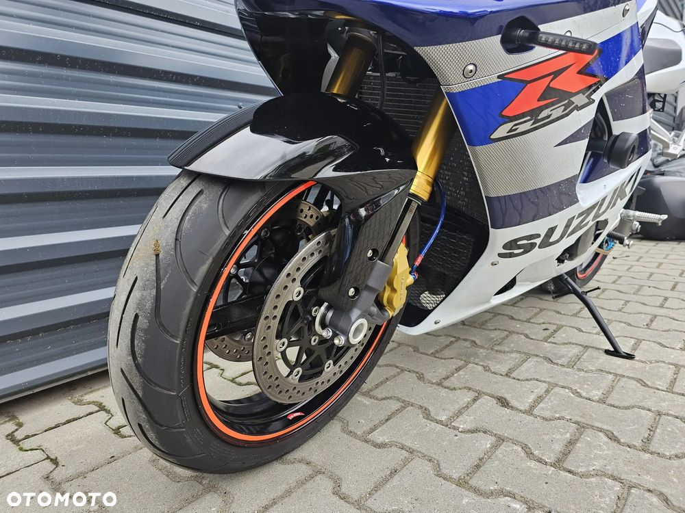 Suzuki GSX-R - 24
