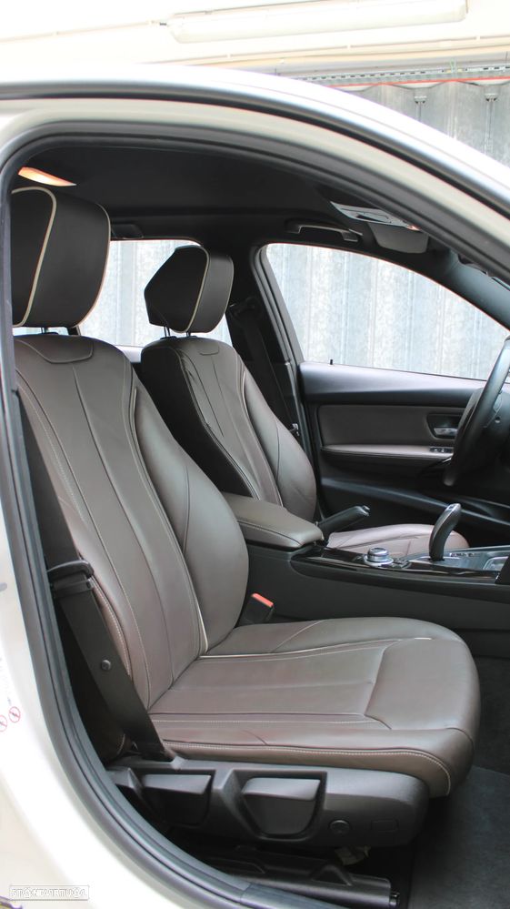 BMW 320 d Sport-Aut. Luxury Line - 12