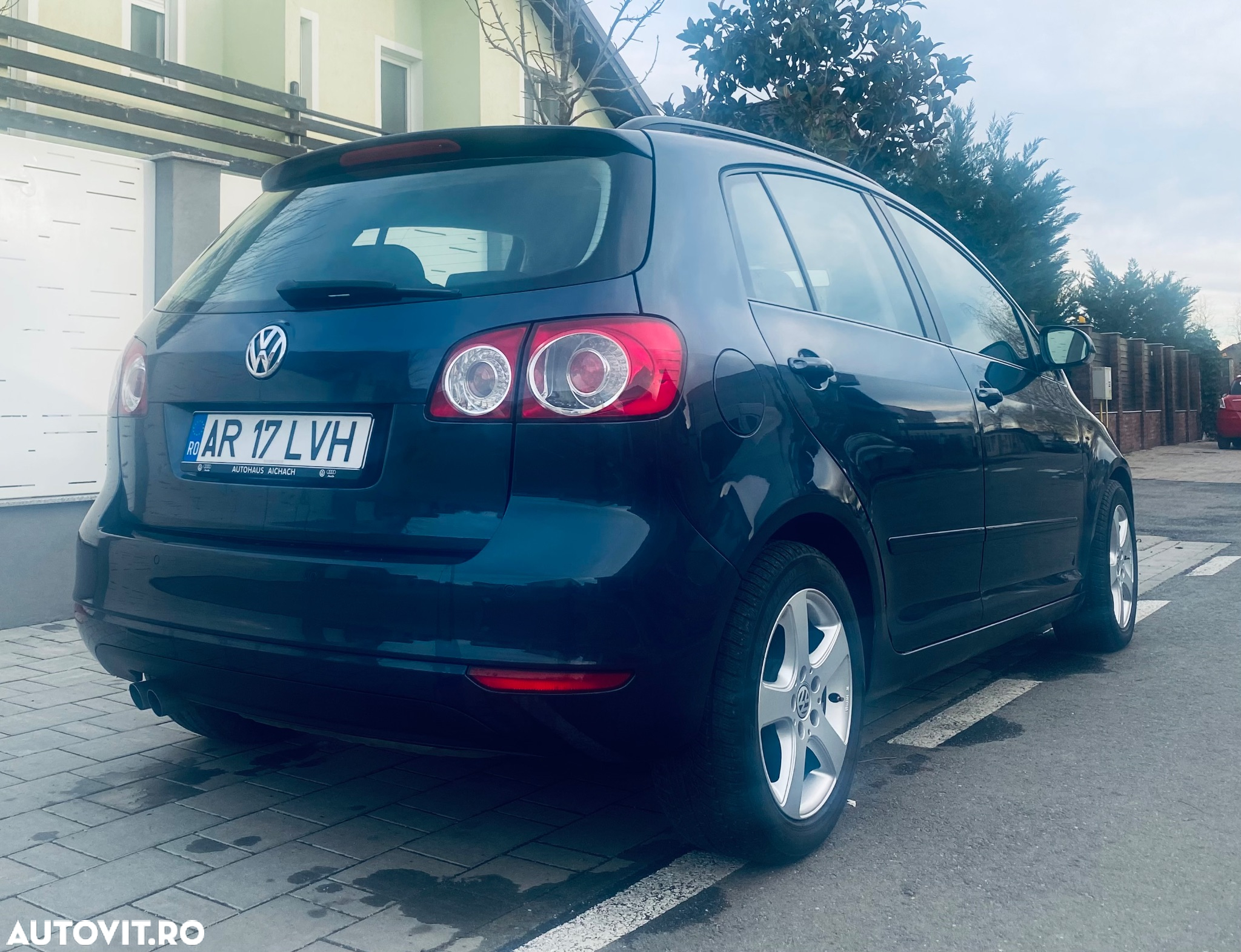 Volkswagen Golf Plus 2.0 TDI Comfortline - 5