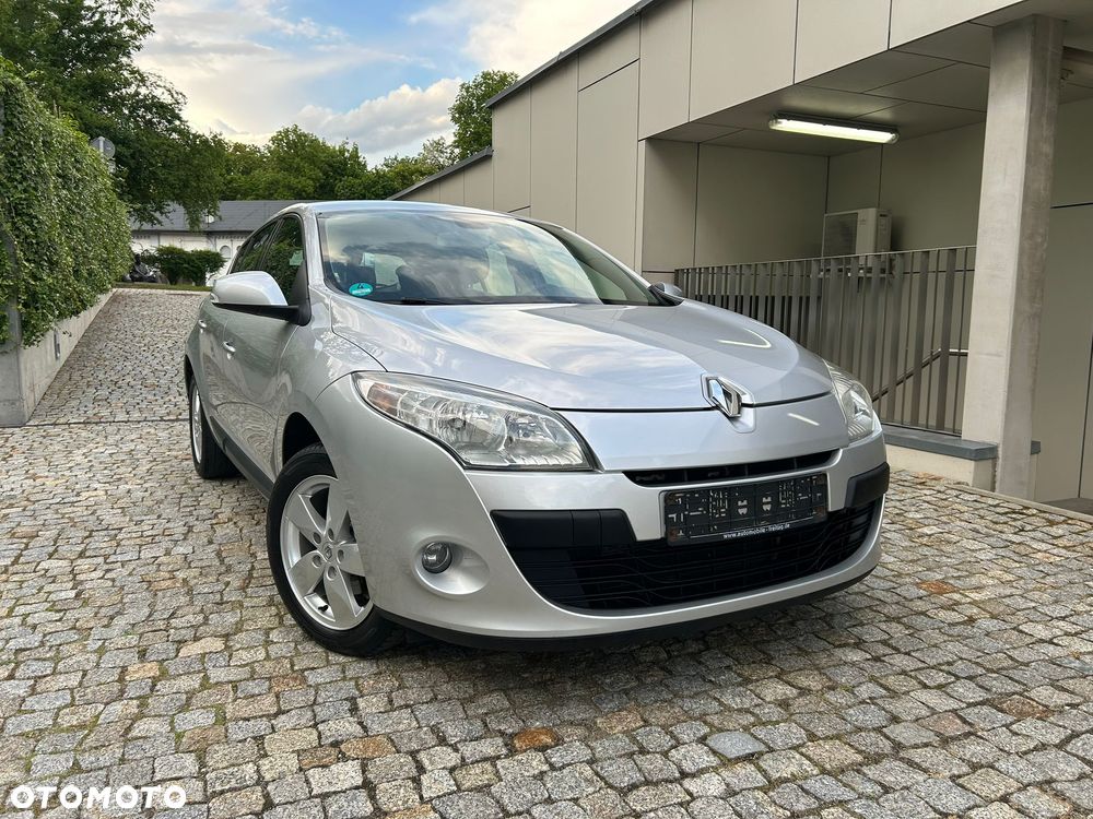 Renault Megane 1.6 16V 110 Expression - 2