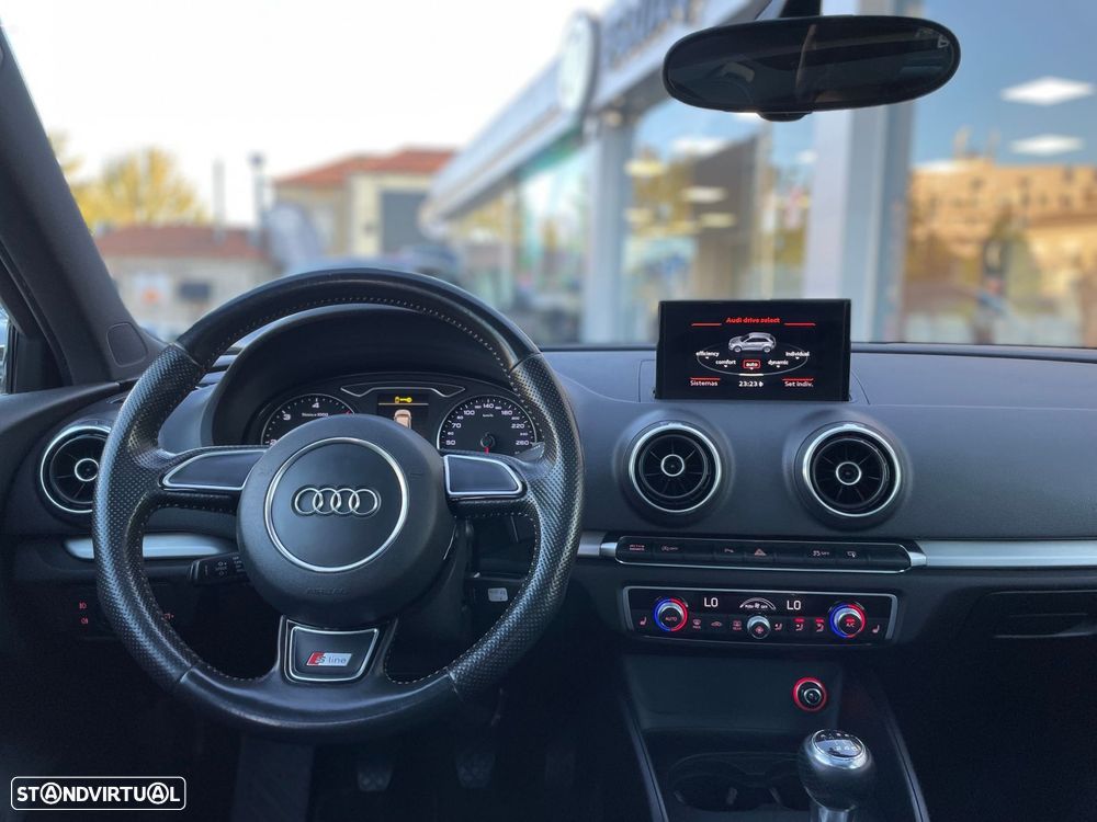 Audi A3 Sportback 2.0 TDI S-line - 12