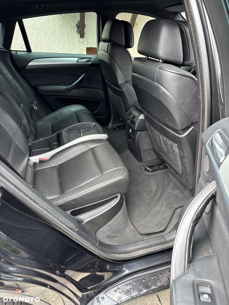 BMW X6 35i xDrive - 14
