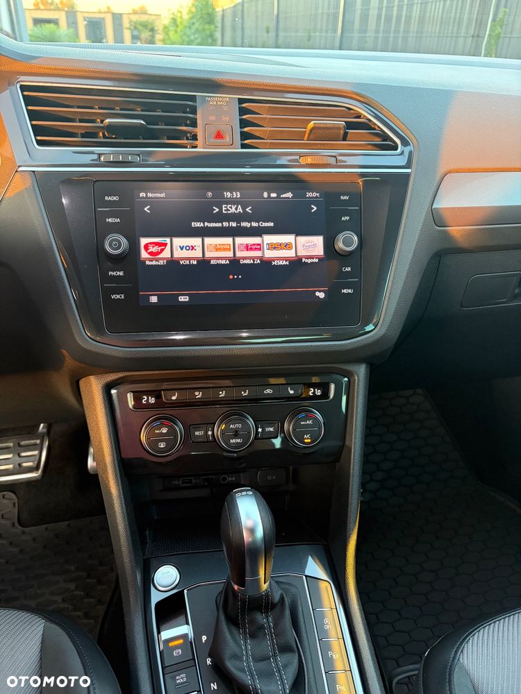 Volkswagen Tiguan - 11