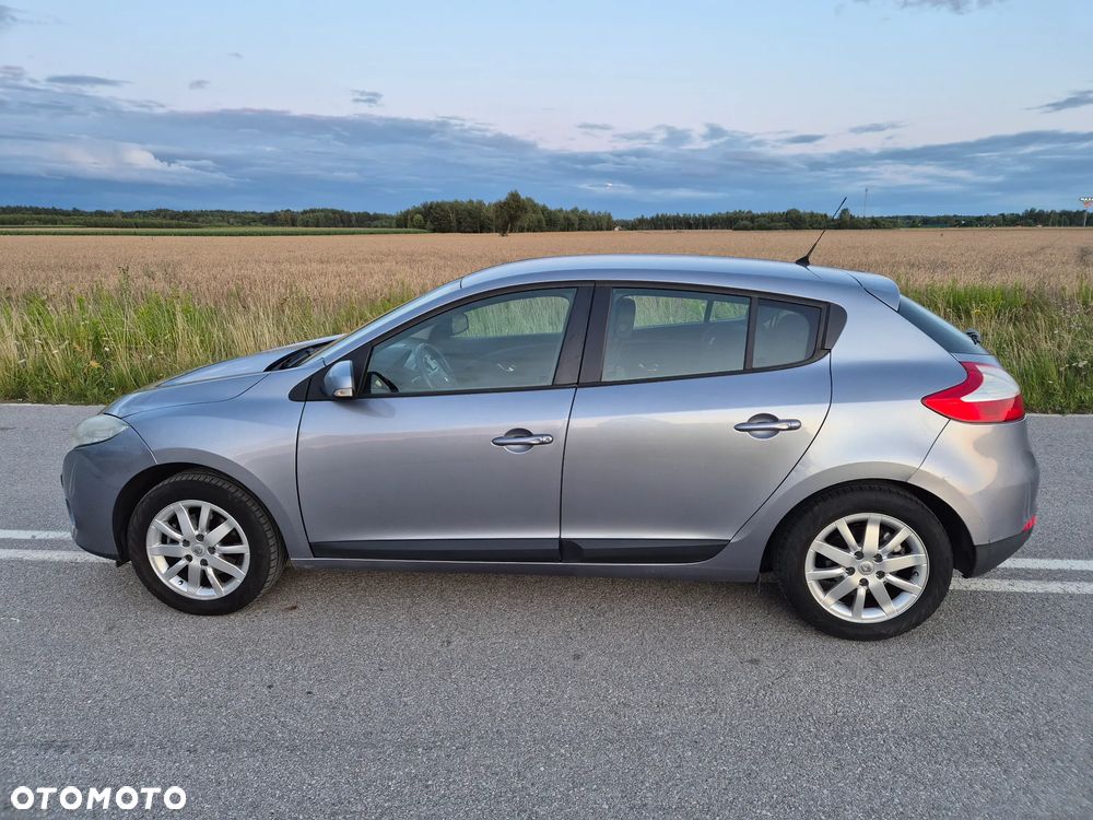 Renault Megane 1.6 16V 110 Expression - 2