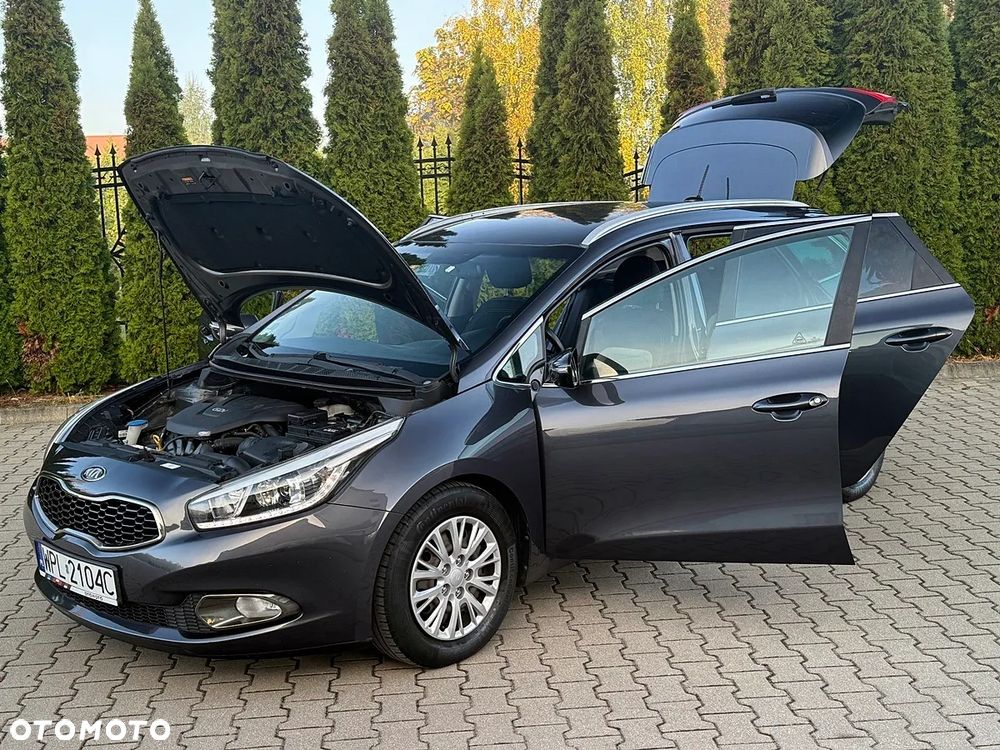 Kia Ceed 1.6 GDI Platinum Edition - 34