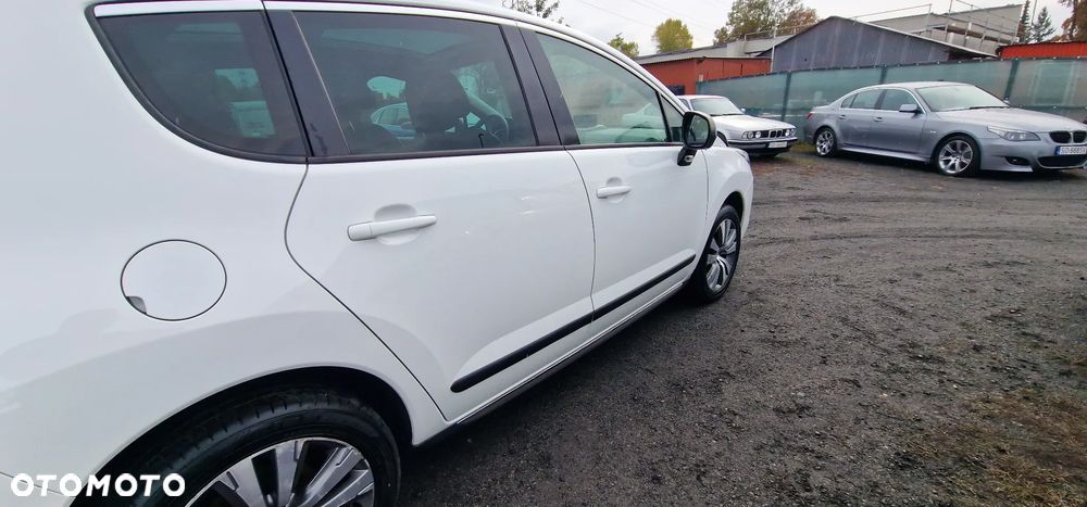 Peugeot 3008 HDi 115 Allure - 26