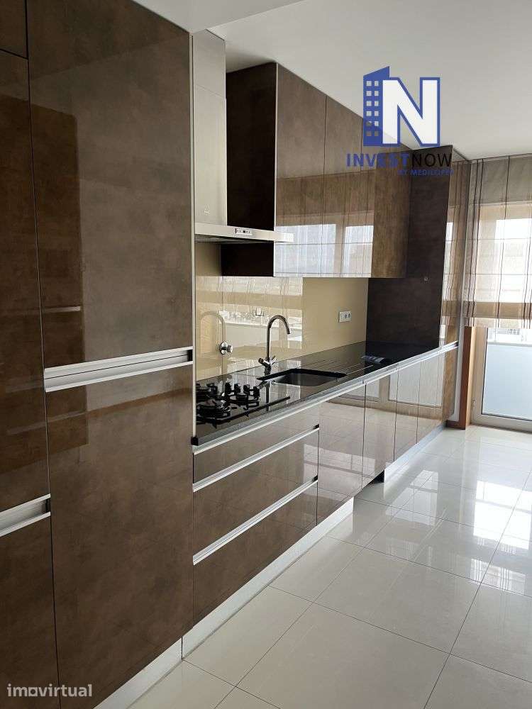 T3 Duplex com Terraço Panorâmico – São Vítor, Braga - Grande imagem: 3/54