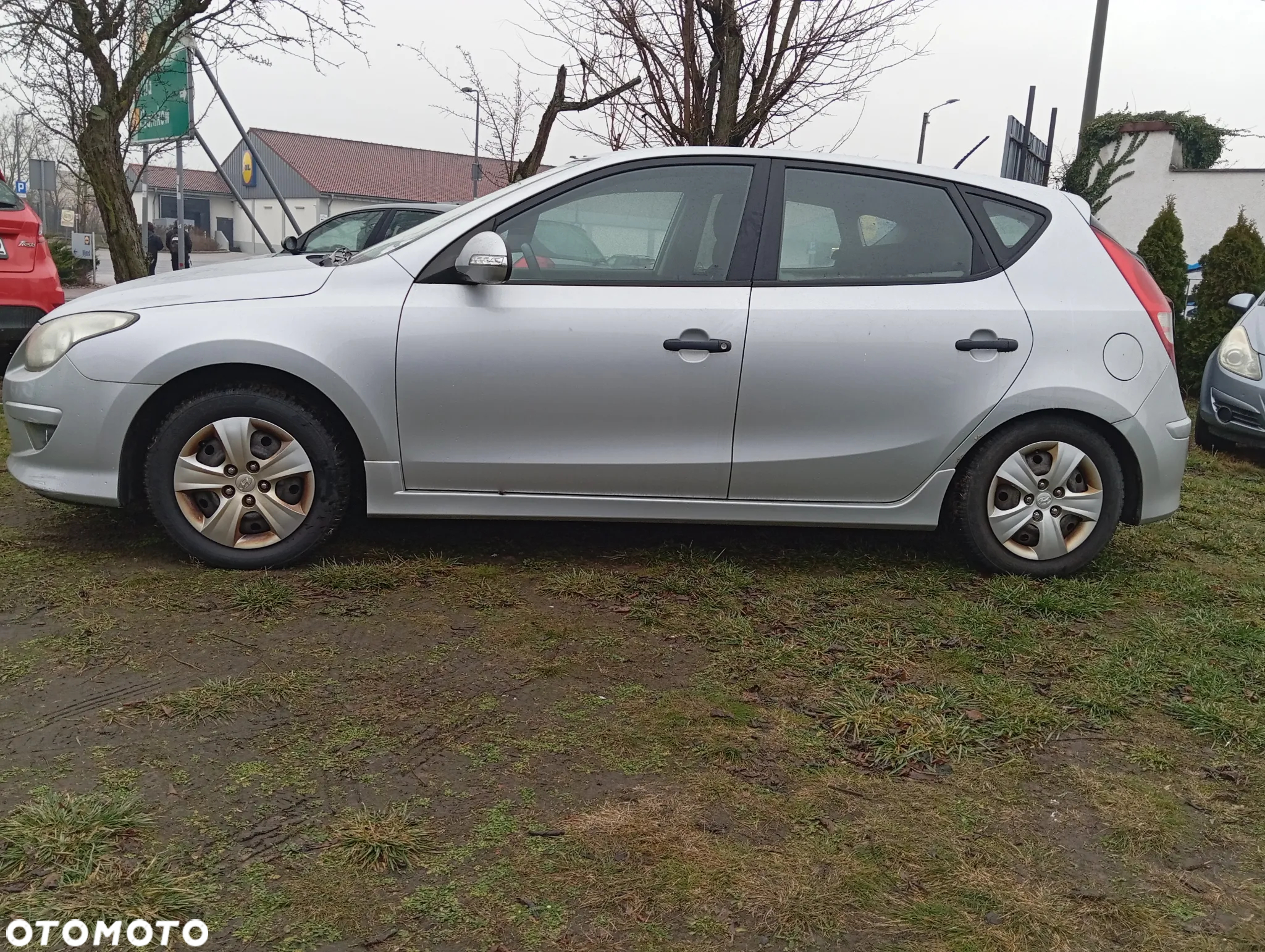 Hyundai i30 1.4 Base + World Cup - 2