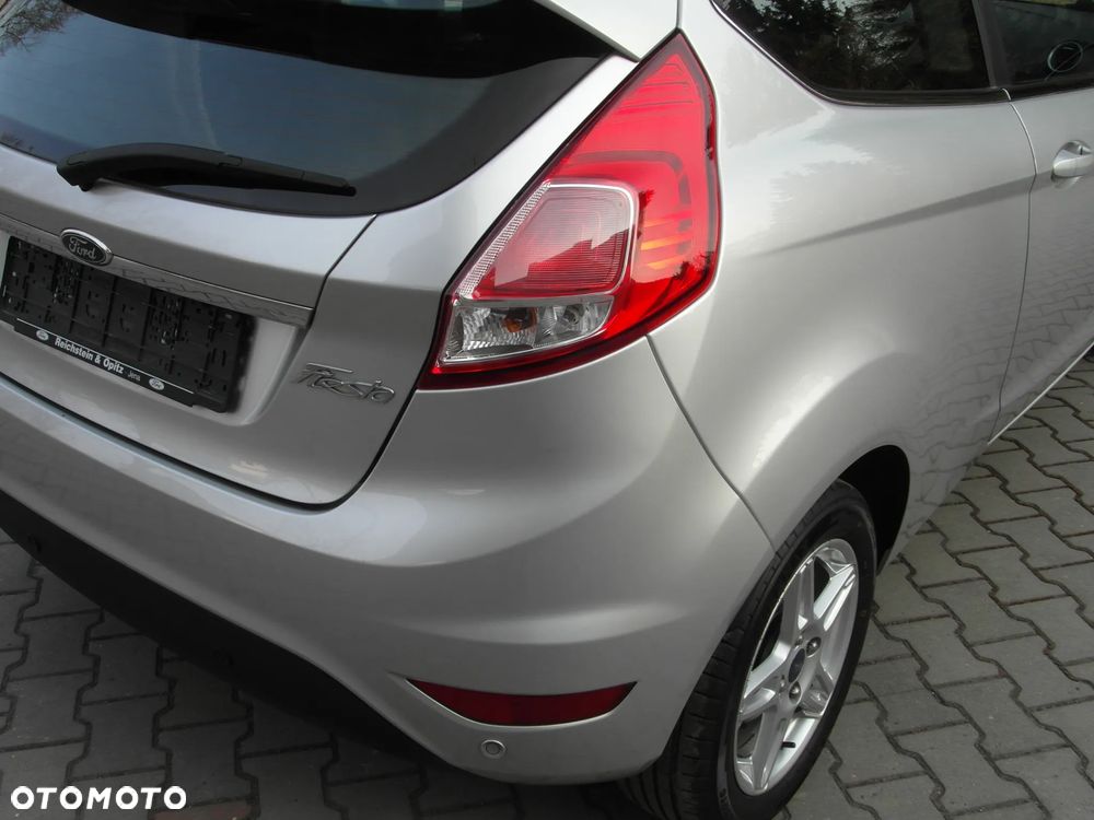 Ford Fiesta 1.6 Ti-VCT Titanium - 9