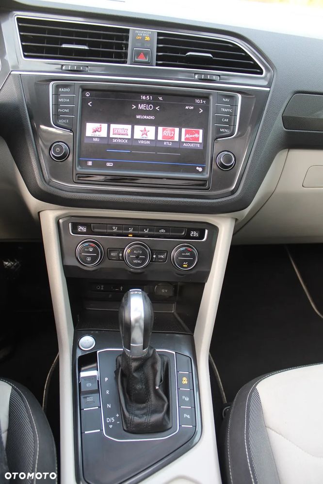 Volkswagen Tiguan 2.0 TDI SCR (BlueMotion Technology) DSG Highline - 24