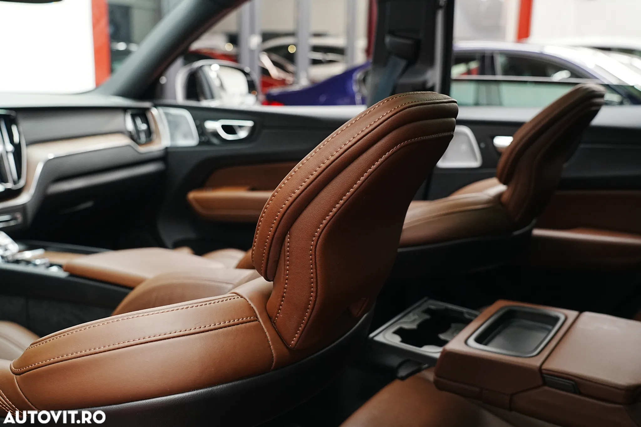 Volvo XC 60 Recharge T6 Twin Engine eAWD Inscription Expression - 29