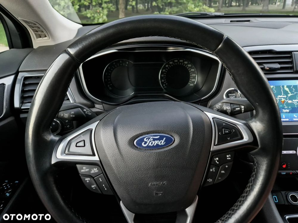Ford Mondeo 2.0 EcoBlue Titanium - 11