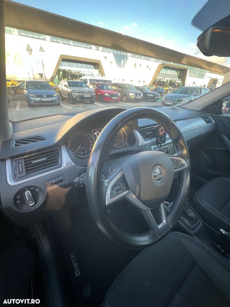 Skoda RAPID 1.4 TDI Ambition DSG - 5