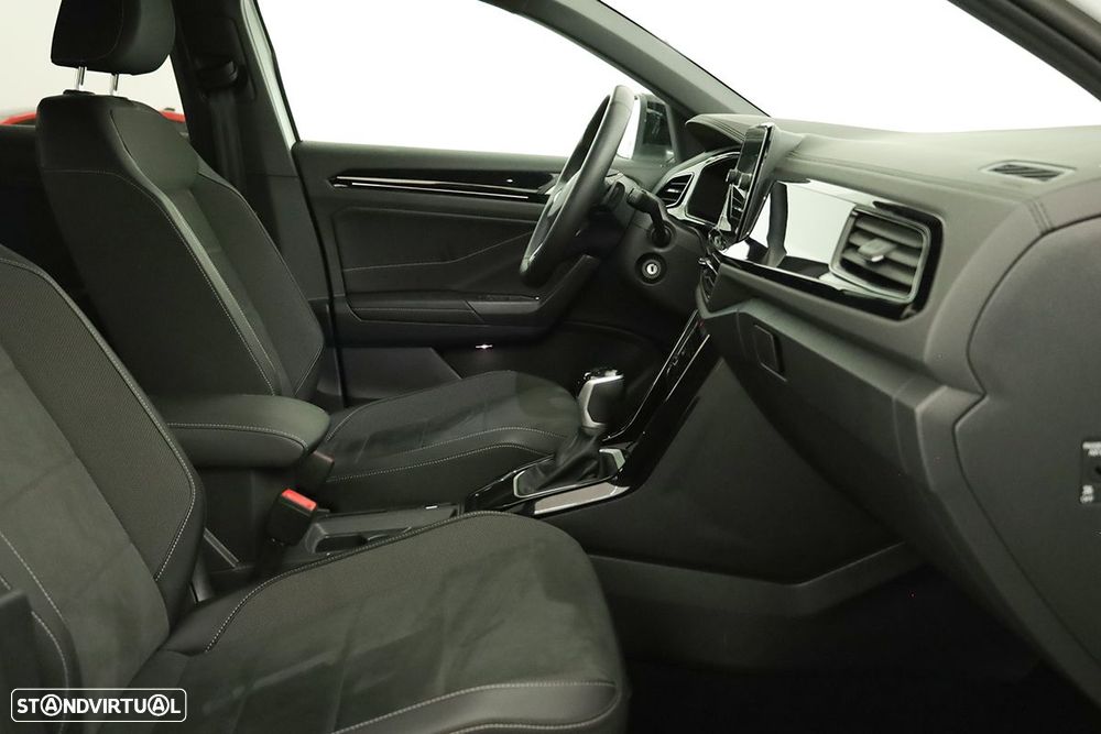 VW T-Roc 1.5 TSI Black Style DSG - 20